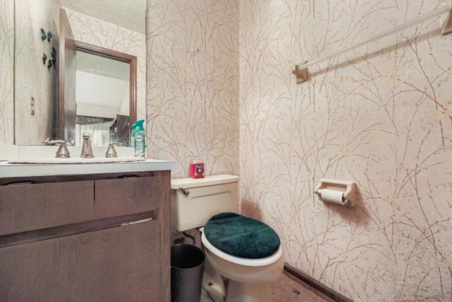 3760 Loch Highland Parkway, Roswell, GA 30075