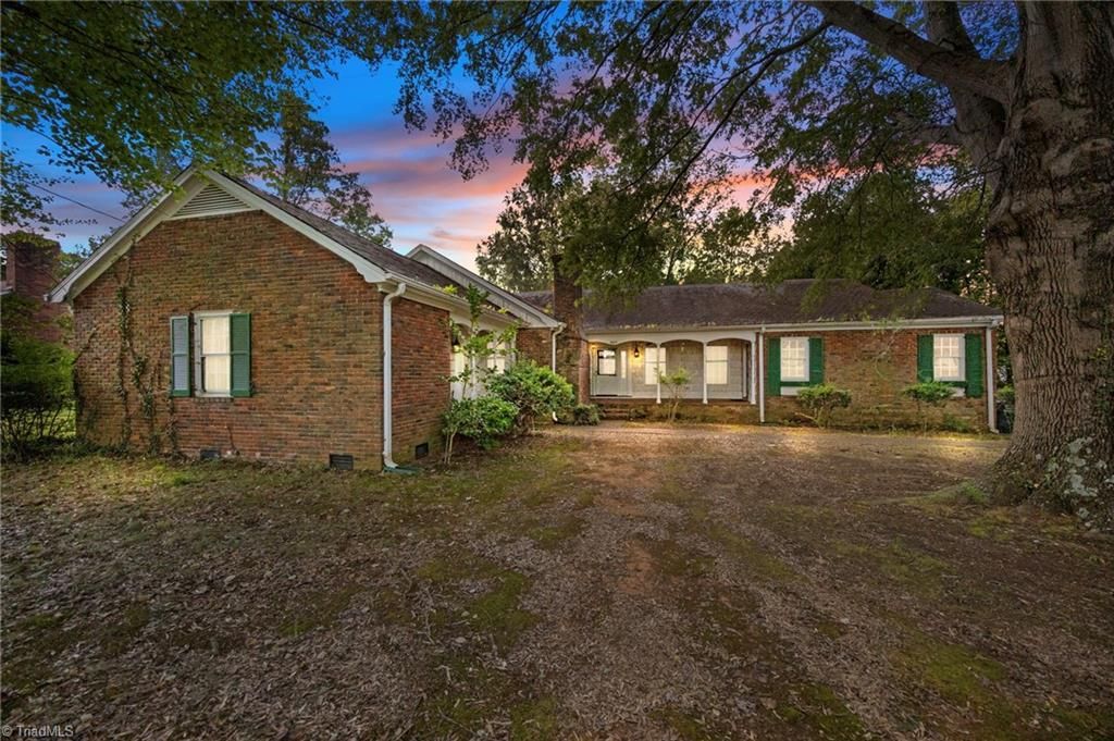 301 W Dalton Road, King, NC 27021