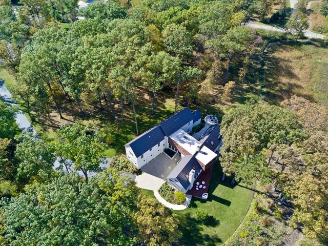 26376 N FARWELL Road, Mettawa, IL 60045