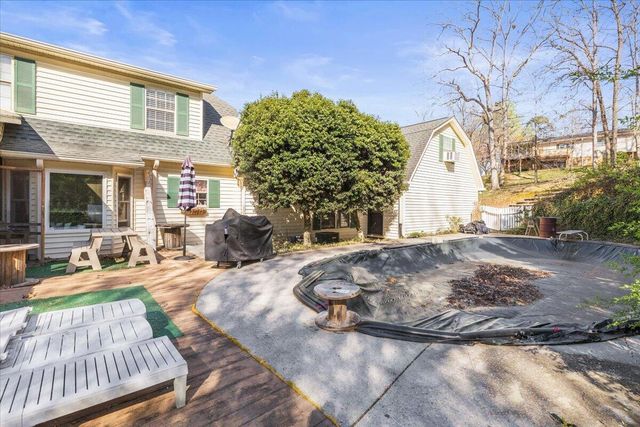 759 Smitherman Road, Ringgold, GA 30736