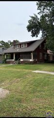 634 SW Lincoln ST, Topeka, KS 66606