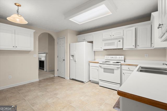 459 Vinemont Ridge, Auburn, GA 30011