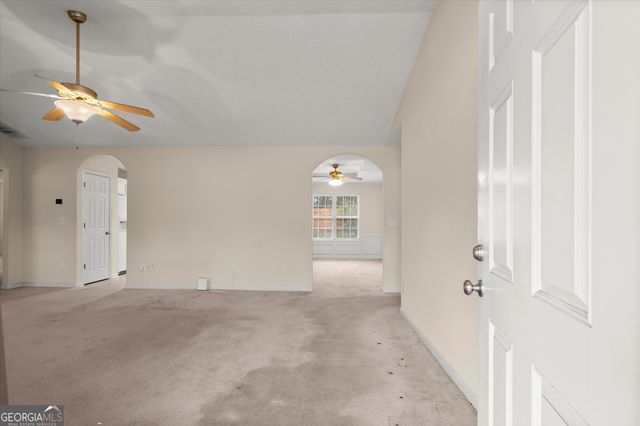 459 Vinemont Ridge, Auburn, GA 30011