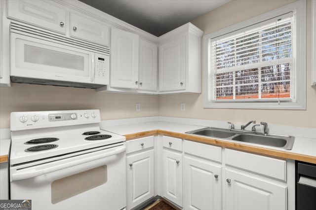 459 Vinemont Ridge, Auburn, GA 30011