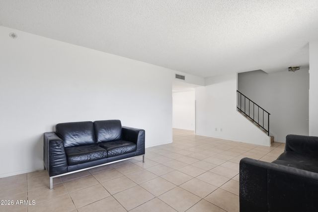 3131 W LOMA Lane, Phoenix, AZ 85051