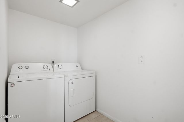 3131 W LOMA Lane, Phoenix, AZ 85051