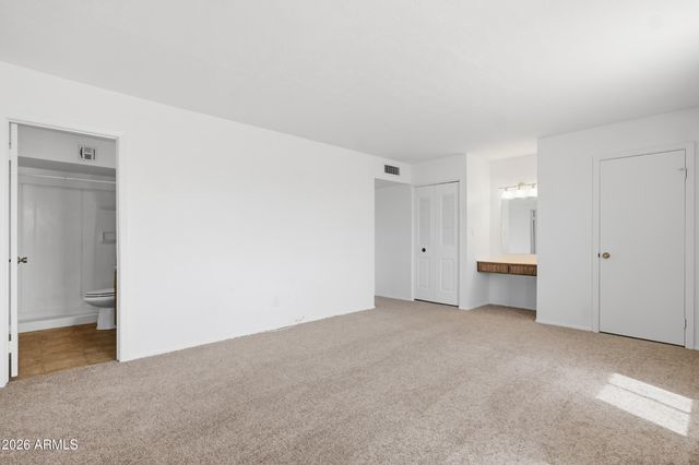 3131 W LOMA Lane, Phoenix, AZ 85051