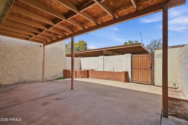 3131 W LOMA Lane, Phoenix, AZ 85051