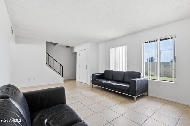 3131 W LOMA Lane, Phoenix, AZ 85051