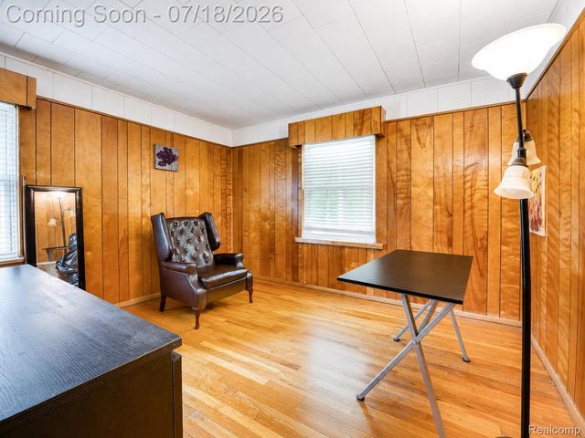19664 Brady, Redford Charter Township, MI 48240