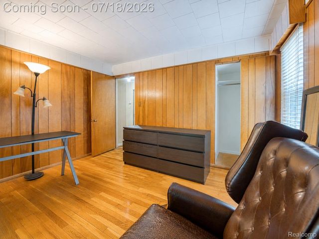 19664 Brady, Redford Charter Township, MI 48240