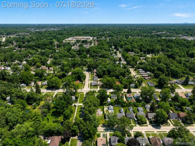 19664 Brady, Redford Charter Township, MI 48240