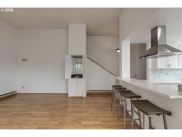 48 OSWEGO Smt, Lake Oswego, OR 97035