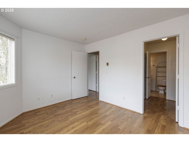 48 OSWEGO Smt, Lake Oswego, OR 97035