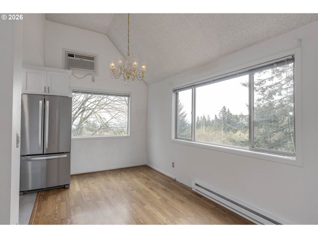 48 OSWEGO Smt, Lake Oswego, OR 97035