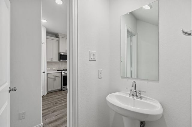 2234 Villa Clara Drive, Friendswood, TX 77546