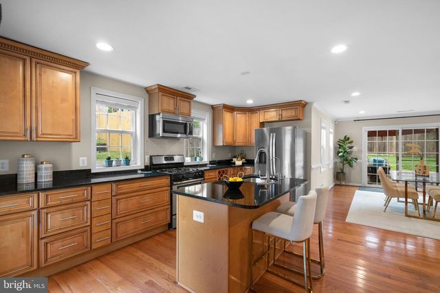 3949 TANEY AVENUE, Alexandria, VA 22304