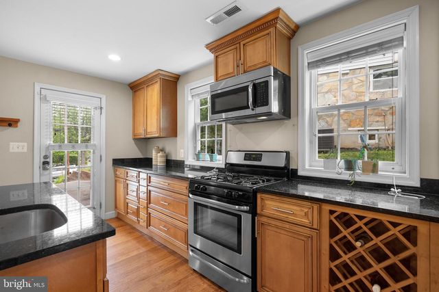 3949 TANEY AVENUE, Alexandria, VA 22304
