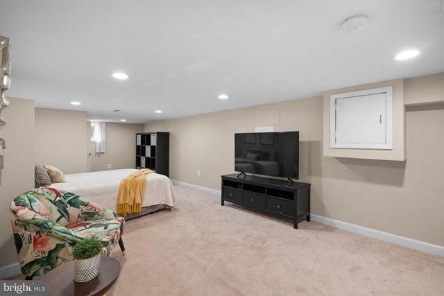 3949 TANEY AVENUE, Alexandria, VA 22304