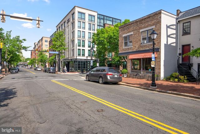 3949 TANEY AVENUE, Alexandria, VA 22304