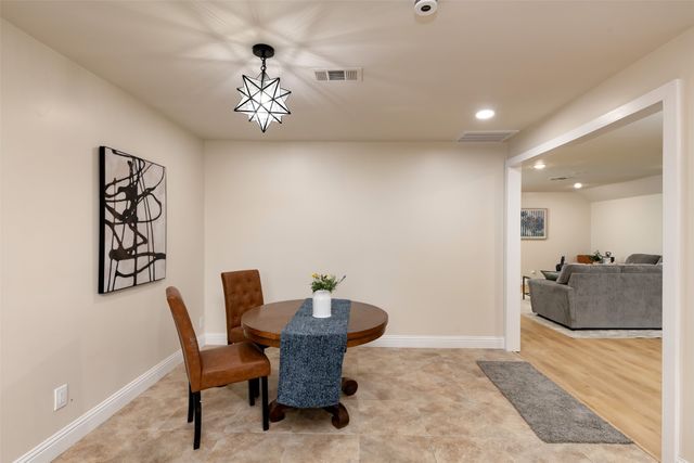 1413 Hill Street, Grapevine, TX 76051