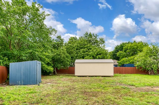1413 Hill Street, Grapevine, TX 76051