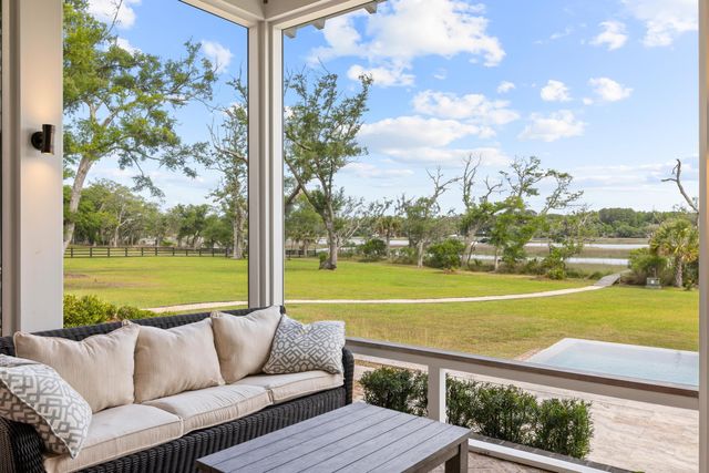4855 Retriever Road, Wadmalaw Island, SC 29487