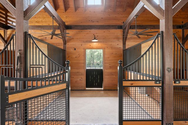 4855 Retriever Road, Wadmalaw Island, SC 29487