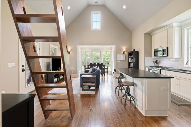 4855 Retriever Road, Wadmalaw Island, SC 29487