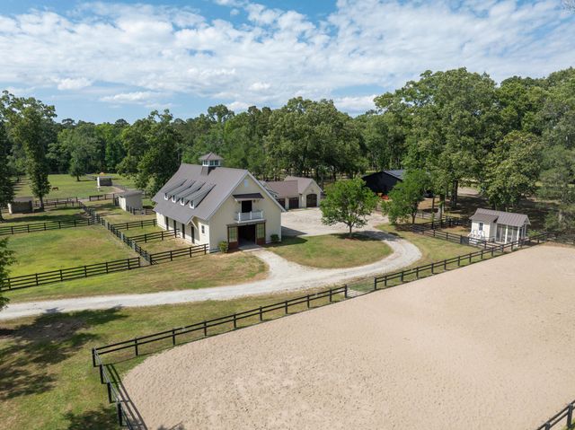 4855 Retriever Road, Wadmalaw Island, SC 29487