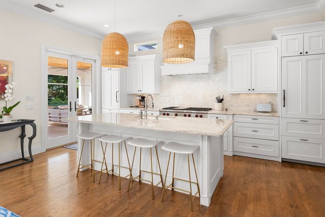 124 Forest Hill Boulevard, West Palm Beach, FL 33405