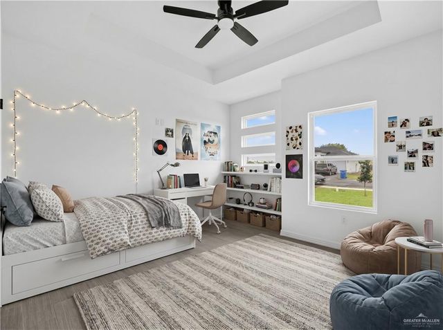 1305 S 9th Street, Alamo, TX 78516