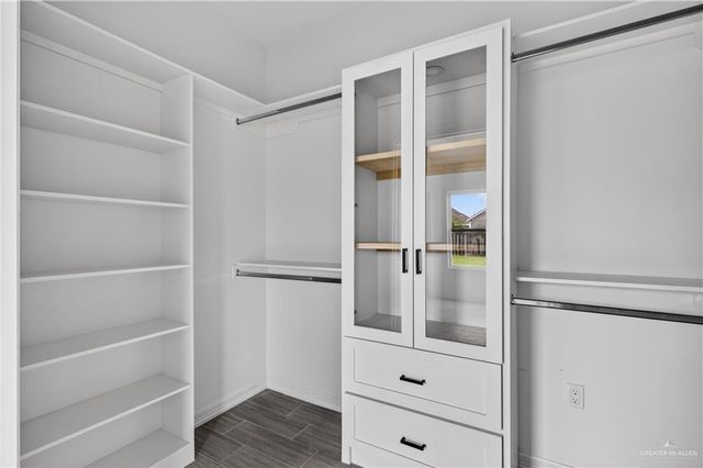 1305 S 9th Street, Alamo, TX 78516