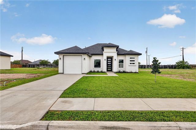 1305 S 9th Street, Alamo, TX 78516