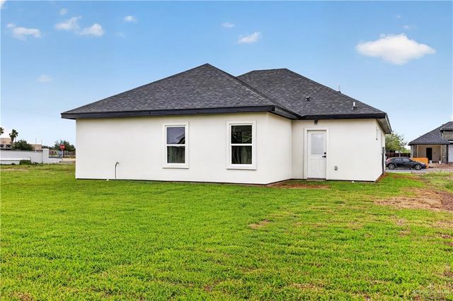 1305 S 9th Street, Alamo, TX 78516