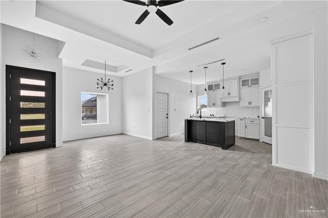 1305 S 9th Street, Alamo, TX 78516