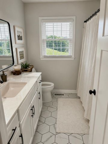 2835 Mosley Ferry Rd, Ashland City, TN 37015