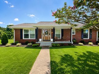 2835 Mosley Ferry Rd, Ashland City, TN 37015