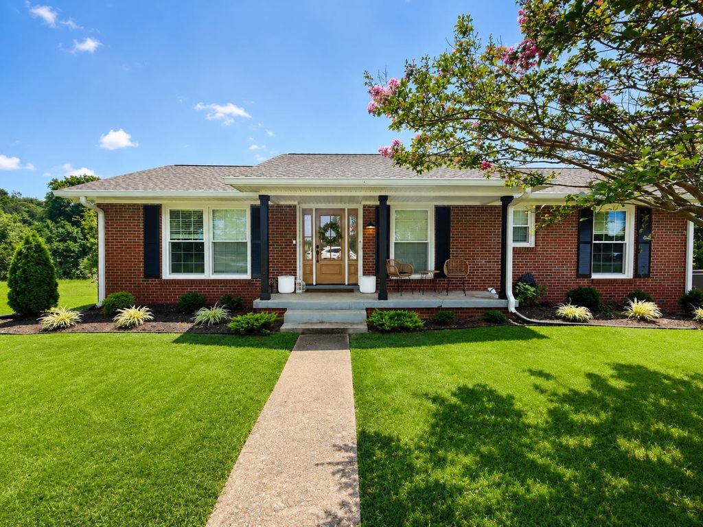 2835 Mosley Ferry Rd, Ashland City, TN 37015