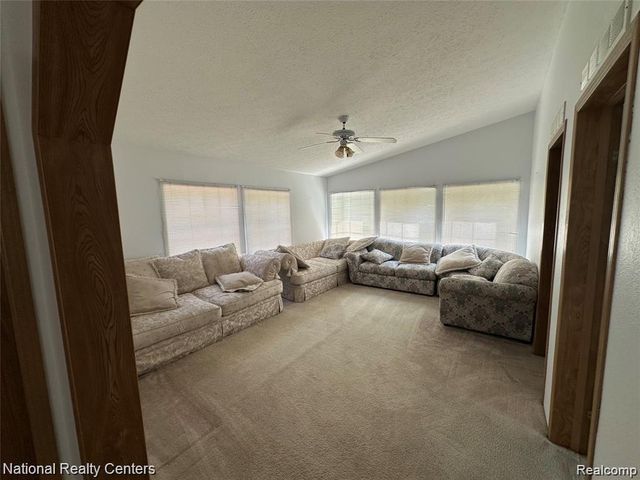 8049 Mckinley Road, Clay, MI 48001