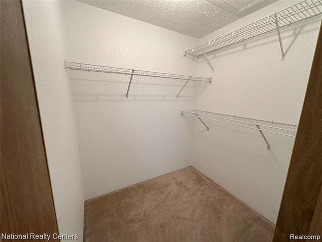 8049 Mckinley Road, Clay, MI 48001