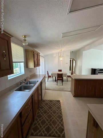 8049 Mckinley Road, Clay, MI 48001