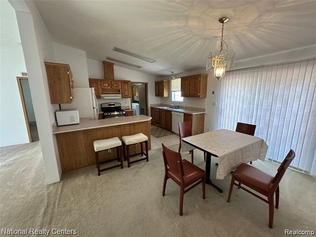 8049 Mckinley Road, Clay, MI 48001