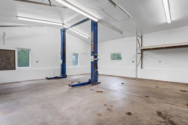 1901 Lexington Avenue S, Mendota Heights, MN 55118