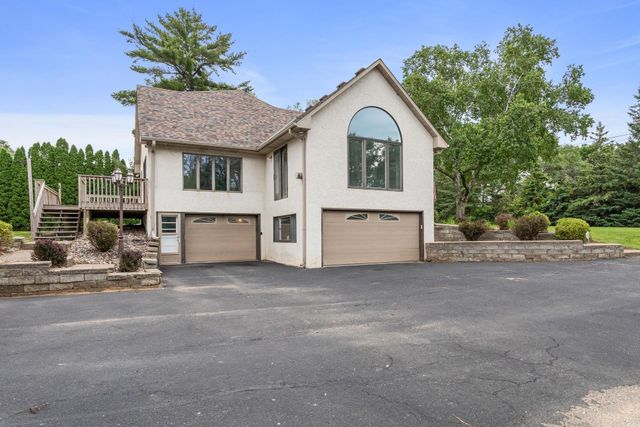 1901 Lexington Avenue S, Mendota Heights, MN 55118