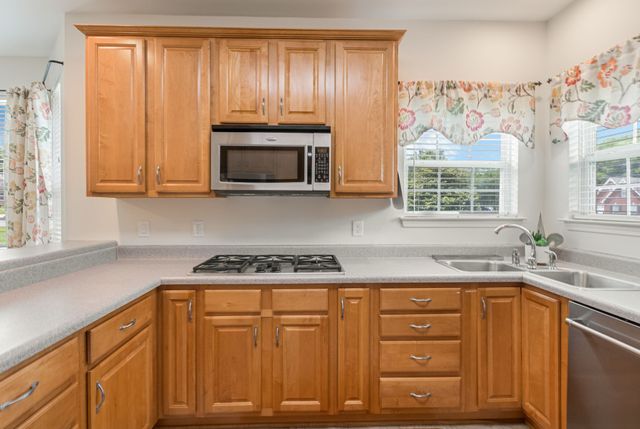 123 River Downs Blvd, Murfreesboro, TN 37128