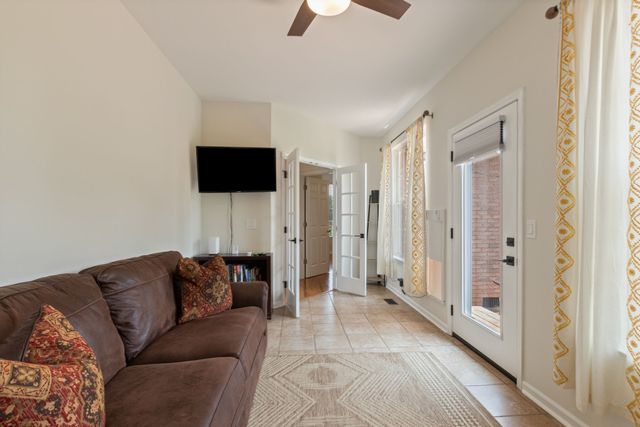 123 River Downs Blvd, Murfreesboro, TN 37128