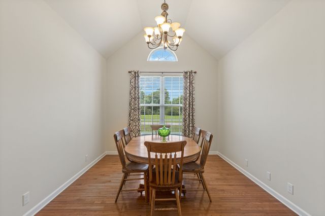 123 River Downs Blvd, Murfreesboro, TN 37128