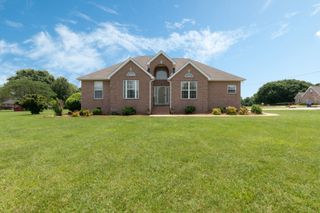 123 River Downs Blvd, Murfreesboro, TN 37128
