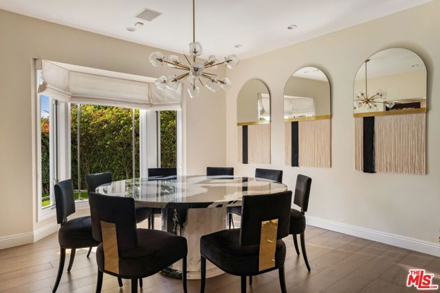 1124 Sierra Alta Way, Los Angeles, CA 90069